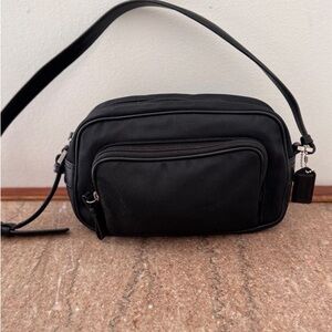 Women’s Vintage coach camera bag